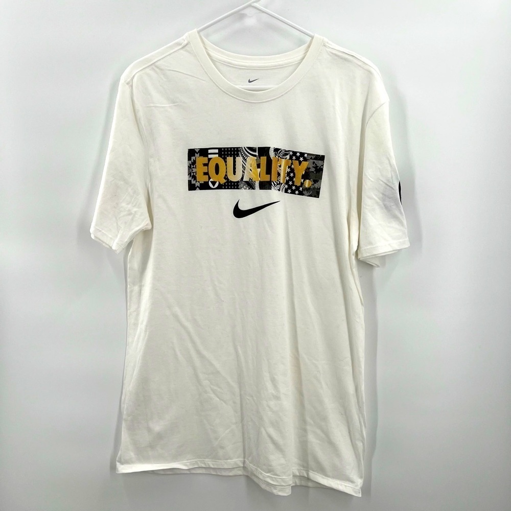 The Nike Tee Equality Athletic Cut Large unisex